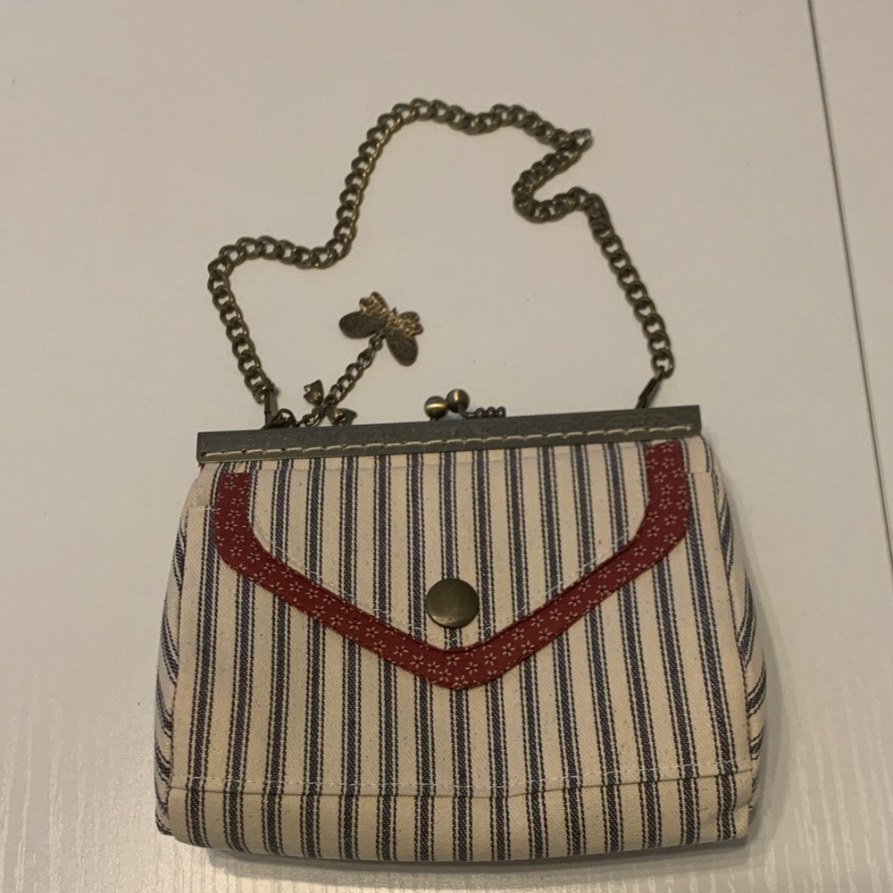 Canvas Handbag With Chain Handle and Charm